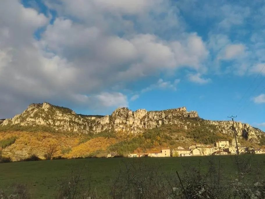 Gite De La Louverie Mostuéjouls Francia